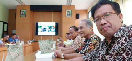 Memaksimalkan peran LPMK dalam Pembangunan Konten Website Kelurahan Kota Yogyakarta