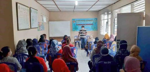 FGD Kemitraan Segoro Amarto, Mengawali Gerakan Penanggulangan Kemiskinan Kelurahan Wirogunan
